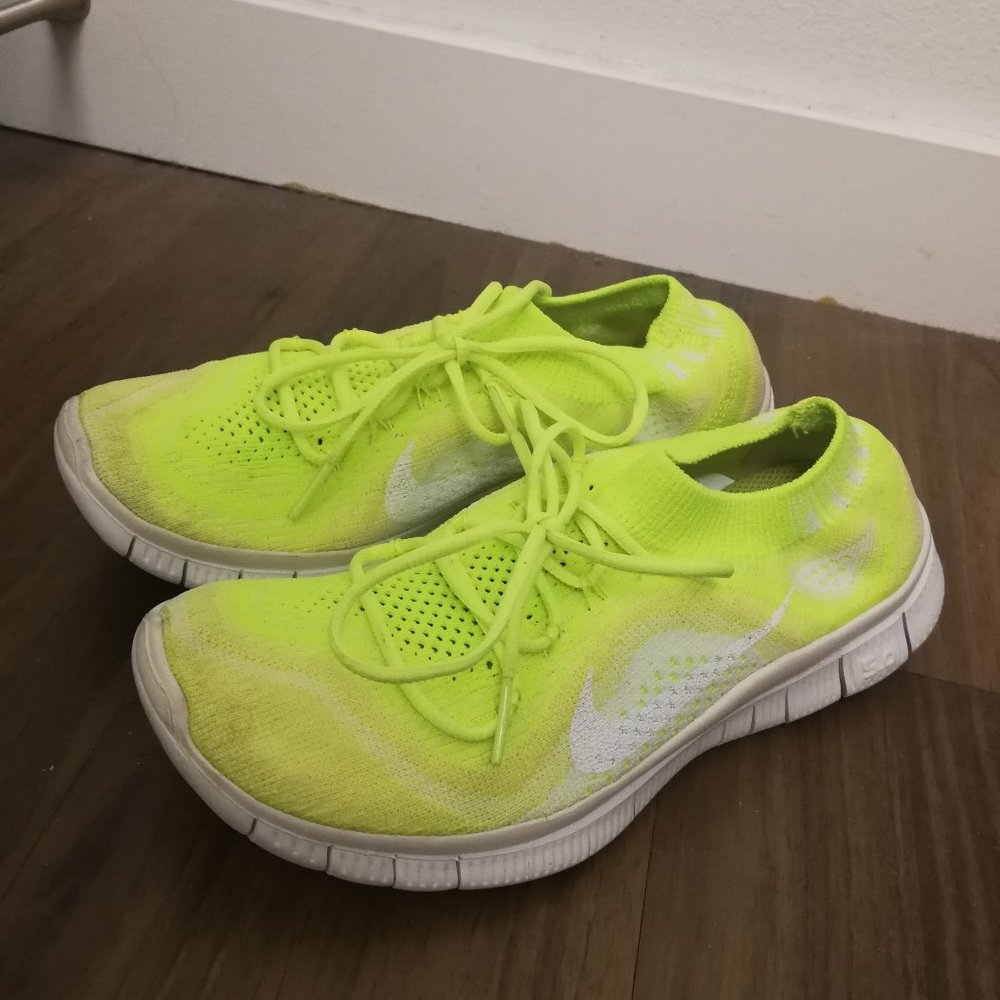 Nike Free Flyknit Running Shoe